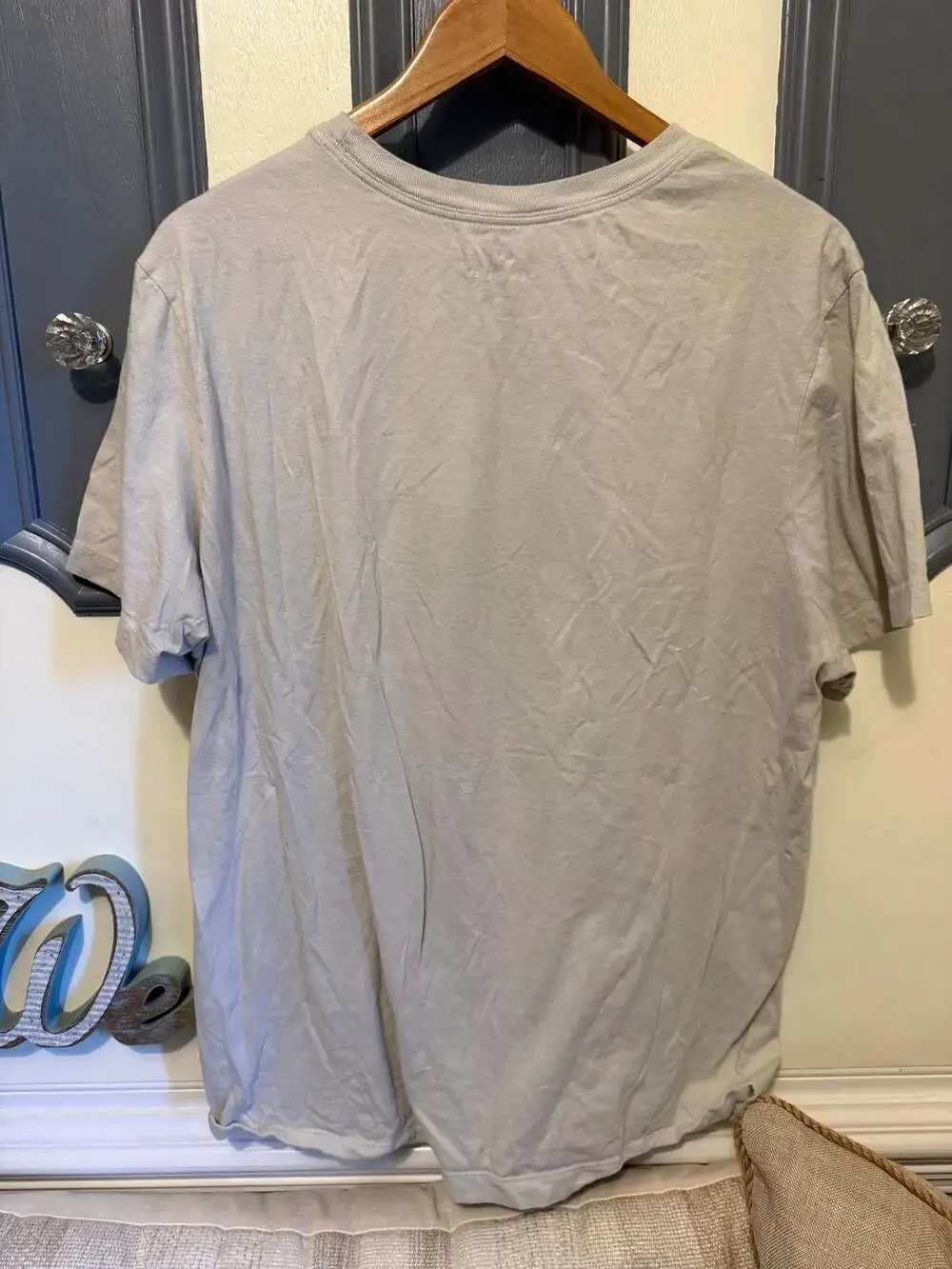 Nike The Nike Tee Size XL Gray Graphic Logo T-Shirt